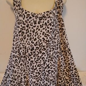 Torrid Sz 3 Cheetah Print Blackout Ladies Criss Cross Top